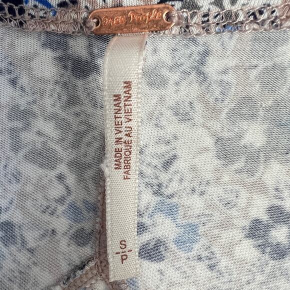 Free People Peasant Top Women's Hollywood Floral V-Neck Ruched Sleeve Top Size S - Picture 8 of 10